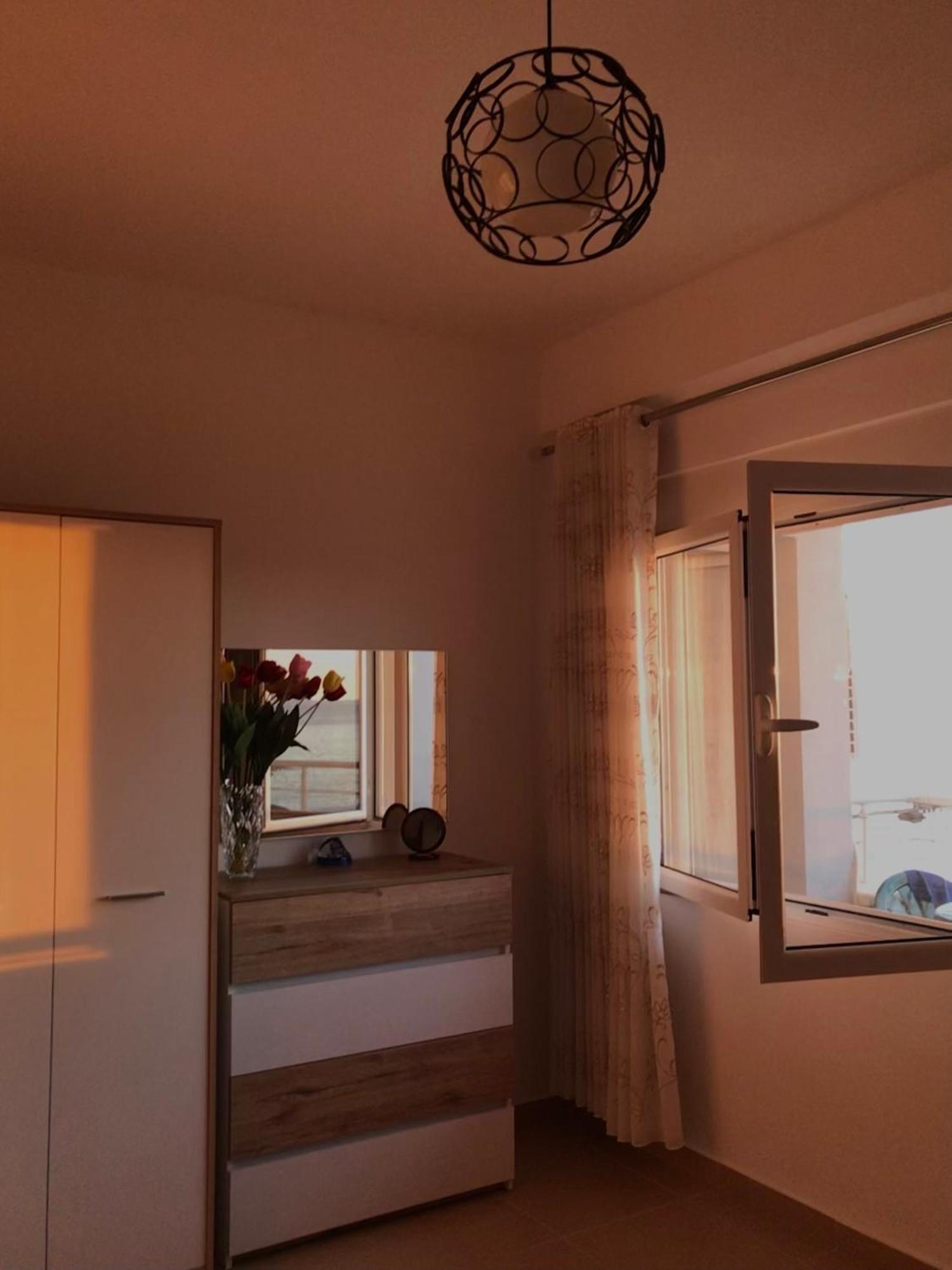 Corazon Guest House Vlore Ngoại thất bức ảnh