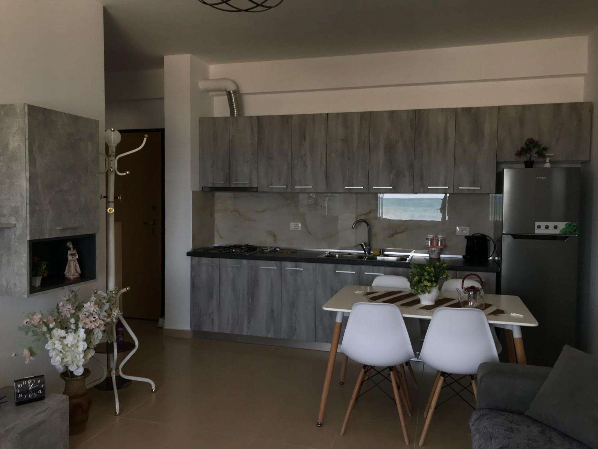 Corazon Guest House Vlore Ngoại thất bức ảnh