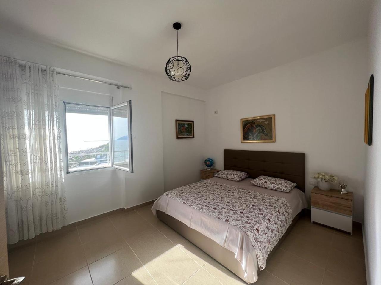 Corazon Guest House Vlore Ngoại thất bức ảnh