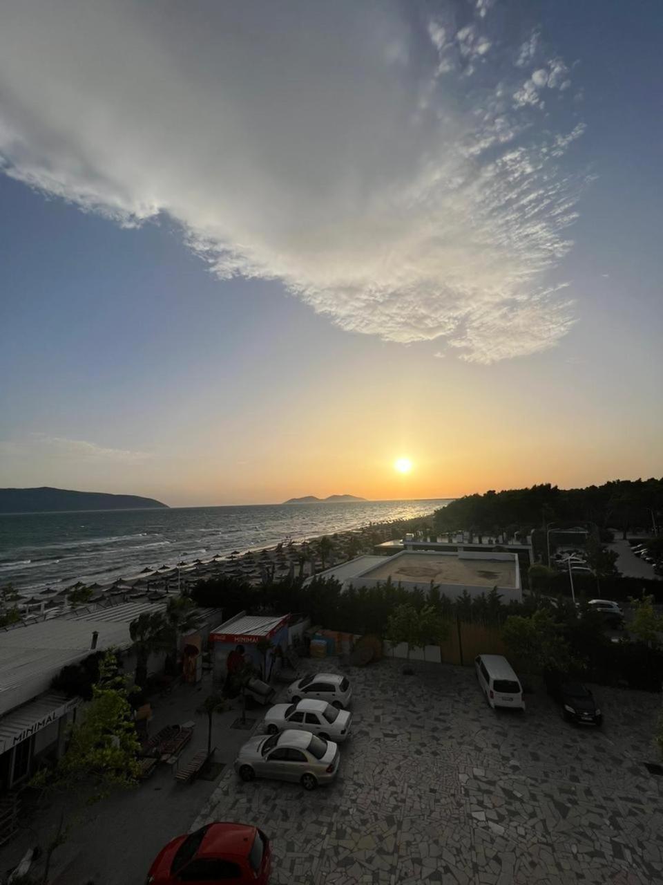 Corazon Guest House Vlore Ngoại thất bức ảnh